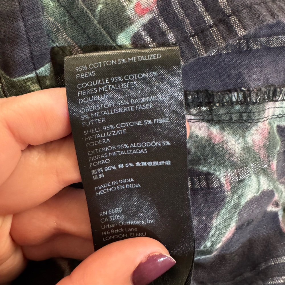 Pilcro Patterned Blouse With Flutter Sleeves - image 5